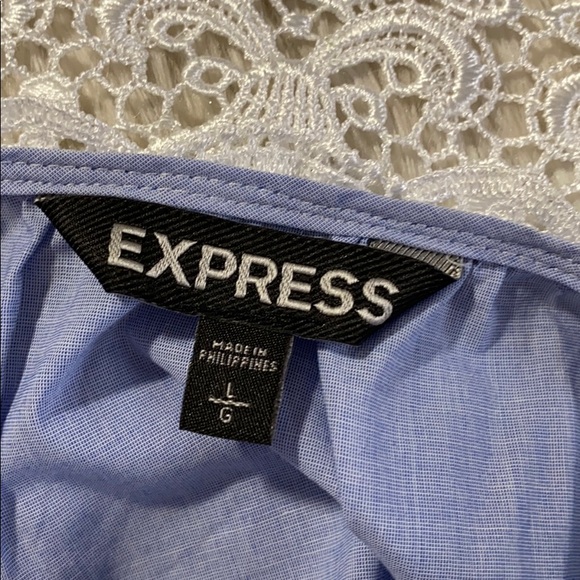 Express Lace Top - Picture 3 of 4